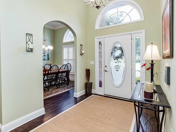 5th image of 318 Melvin Dr