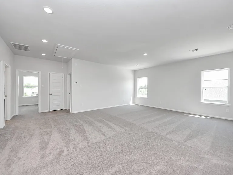 2715 Crested Creek Ln — Photo 12