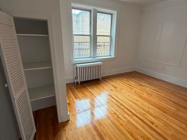 101 64th St #6E, West New York, NJ 07093