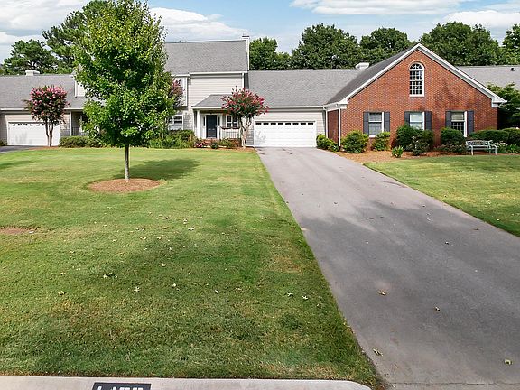 2nd image of 1429 Heritage Landing Dr