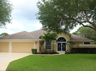 3733 SW Thistlewood Ln, Palm City, FL 34990