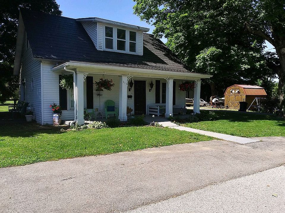 1st image of 313 Walthall St