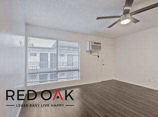 6555 3/4 La Mirada Ave #25, Los Angeles, CA 90038
