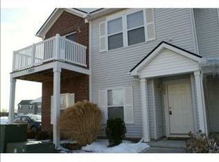 12205 Bubbling Brook Dr UNIT 700, Fishers, IN 46038