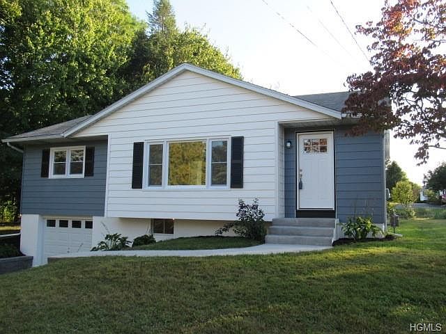 1st image of 11 Continental Dr