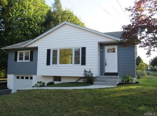 11 Continental Dr, New Windsor, NY 12553