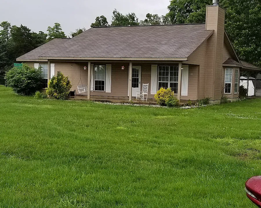 1614 Sims Pl
