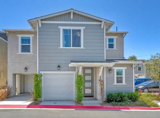 1501 Wingwood Ln, Vista, CA 92083