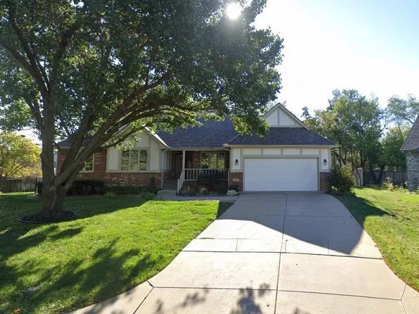 10227 E Windemere Ct, Wichita, KS 67226