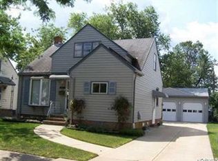 15104 Rockside Rd, Maple Heights, OH 44137