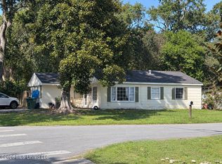2103 King Ave, Pascagoula, MS 39567