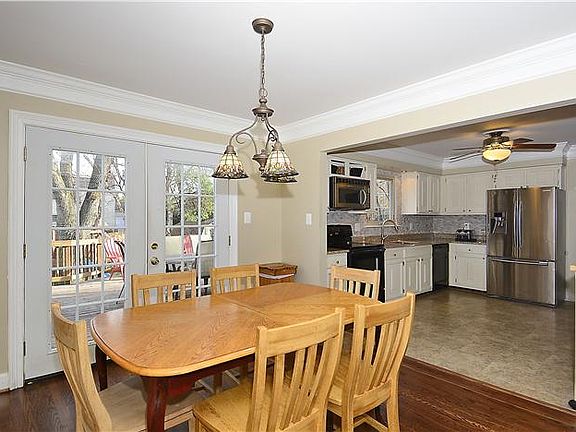 5th image of 13456 Brookfield Dr