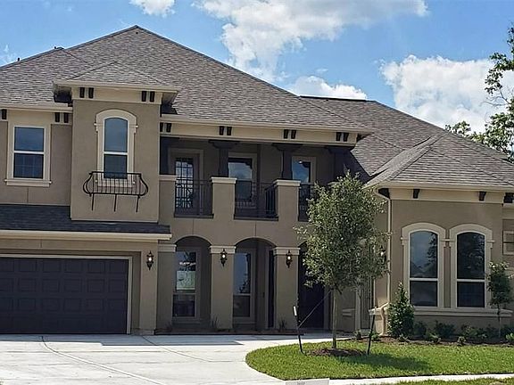 3rd image of 14919 Rainwood Falls Ln