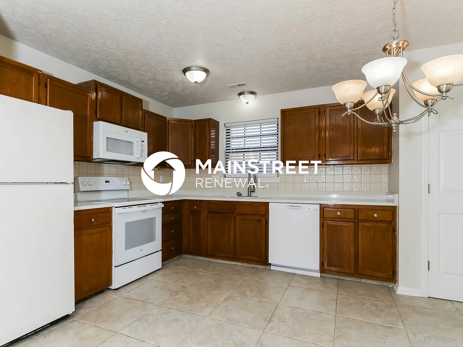 5671 Prestonwood Ct — Photo 4