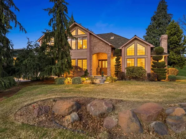 230 Greenbriar W, Richland, WA 99352