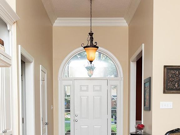 3rd image of 4708 Misty Valley Cir
