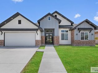725 Milania Dr, La Feria, TX 78559