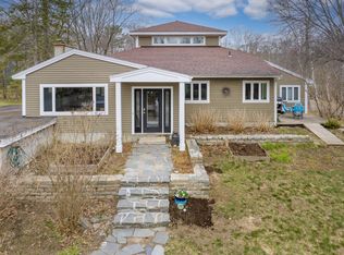 1183 Shore Rd, Cape Elizabeth, ME 04107