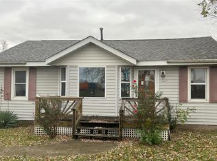 1436 N Main St, Dupo, IL 62239
