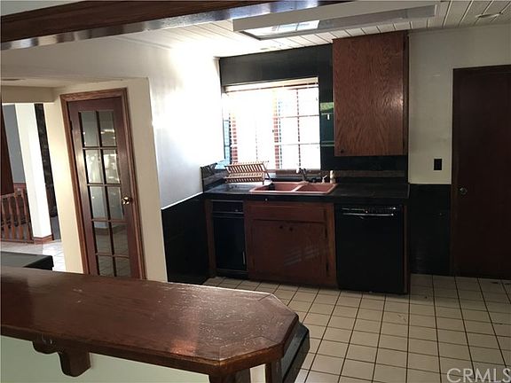 4th image of 11161 Clarissa St