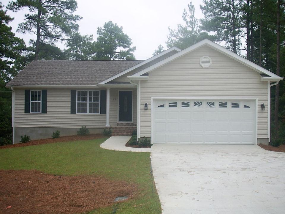 70 Sandhill Cir