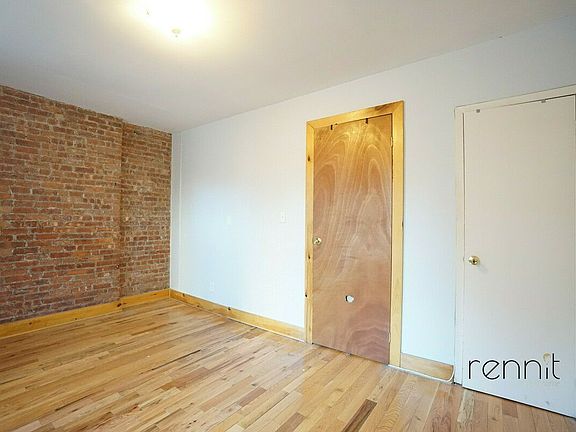 4th image of 559 Saint Johns Pl #1L