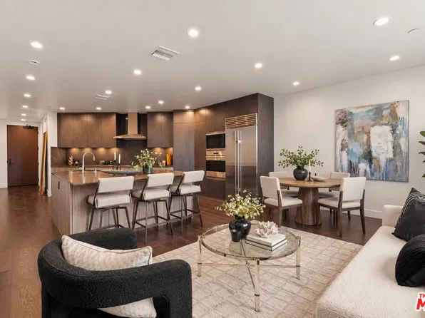 724 N Croft Ave #301, Los Angeles, CA 90069
