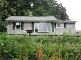 1466 Johnstown Rd, East Freedom, PA 16637