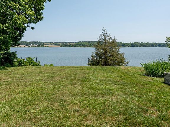 2nd image of 22160 Miller Ct