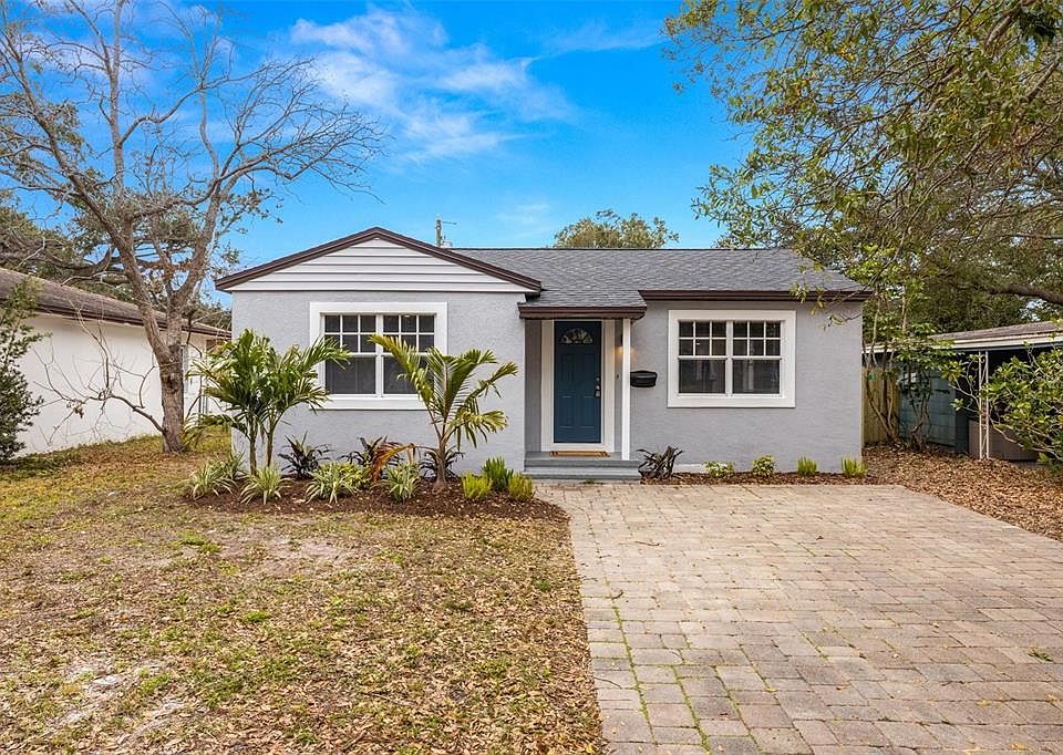 1st image of 819 47TH AVENUE N