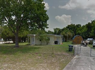 584 Berkshire Rd, Daytona Beach, FL 32114