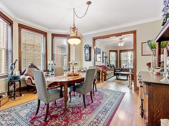 5th image of 1316 W Carmen Ave #1