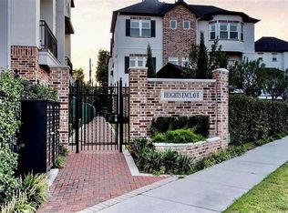 1013 E 28th St, Houston, TX 77009