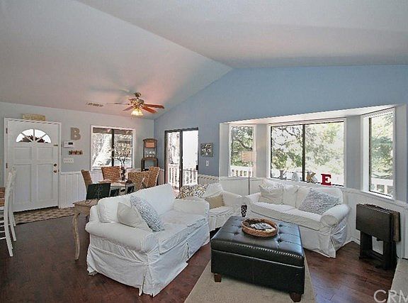 5th image of 595 Wellsley Dr