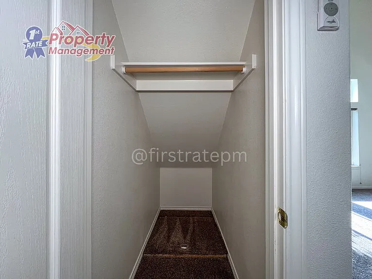 2122 S Dorothy Ave — Photo 11