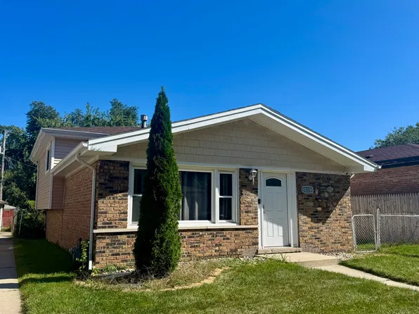 14229 S Saginaw Ave, Burnham, IL 60633