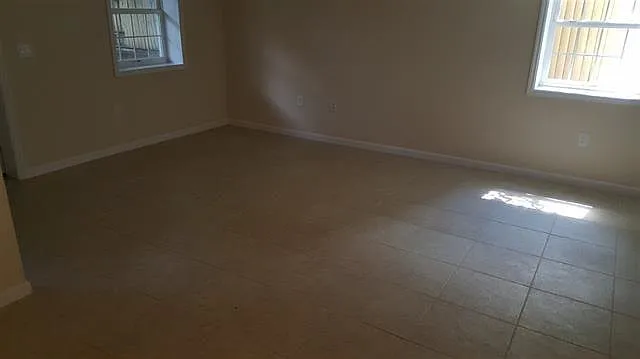 11 Manhattan Ave #2 — Photo 8