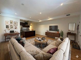 85 Beech Ave #7, Toronto, ON M4E3H5