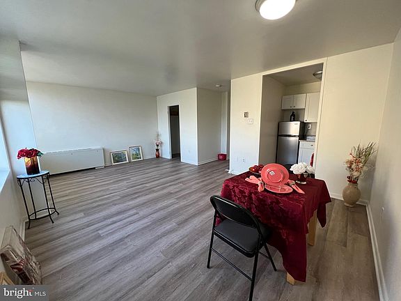 3rd image of 6641 Wakefield Dr APT 901