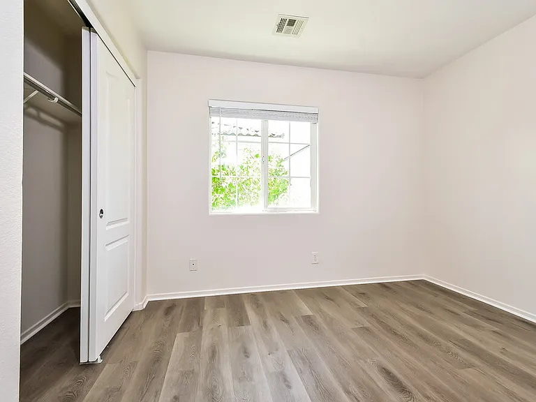 7557 Cultural Ct — Photo 12