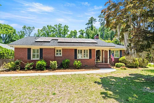 726 Wisteria Dr Photo 1