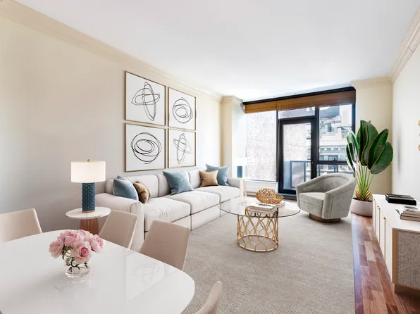 255 Hudson Street image 1 of 10