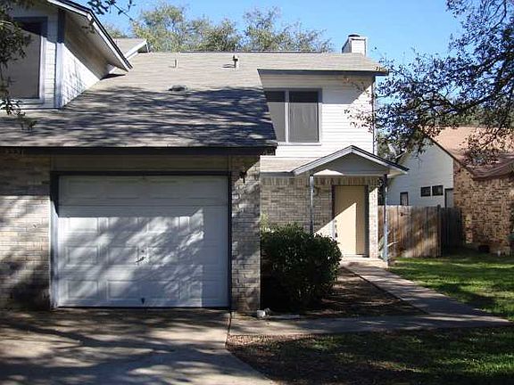 4th image of 13331 Water Oak Ln #A