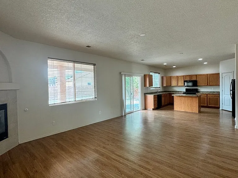 520 Rain Lily Rd SW — Photo 9