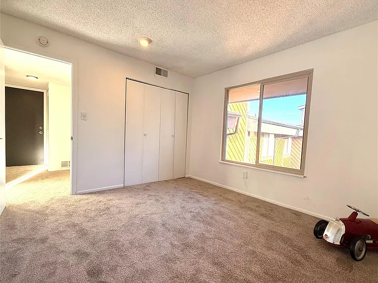 935 Saturn Dr #207 — Photo 26