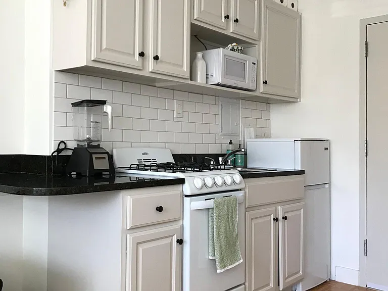 950 25th St NW #301-N — Photo 9