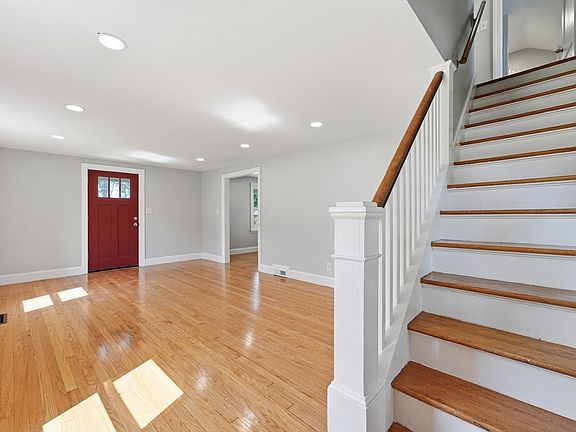 5th image of 4 Hale St