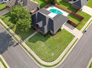 504 College Pl, Bentonville, AR 72712