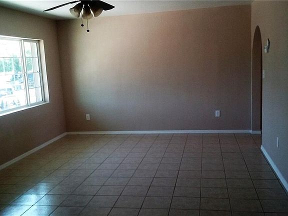 2nd image of 8105 La Paloma Cir