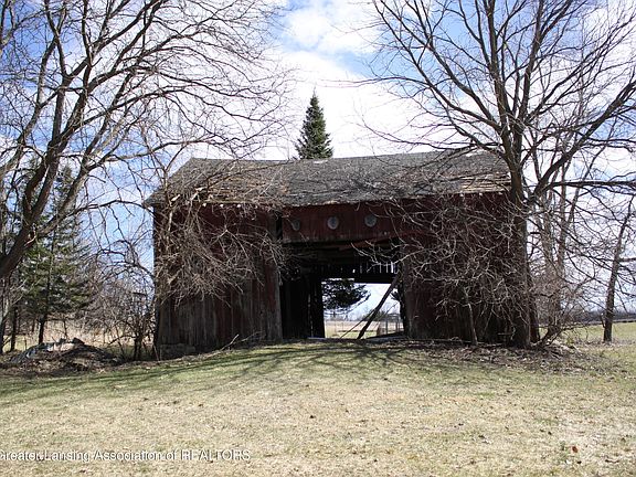 4th image of 5800 N Williamston Rd